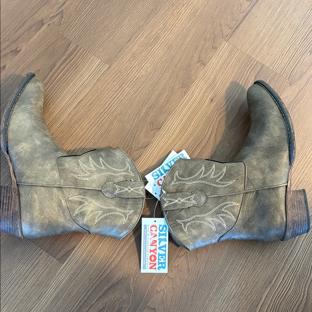 NWT Silver Canyon Madison Short Western cowboy Boots Brown size 9.5 - Picture 5 of 13